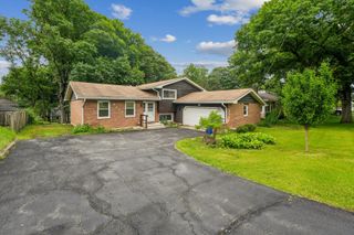 5112 Main Street, Lisle, IL 60532