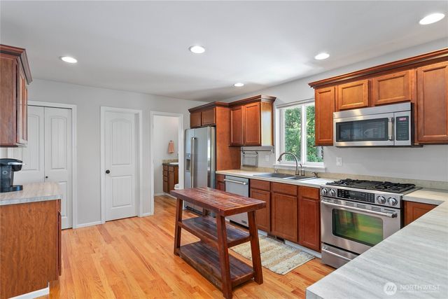 2316 36th, Bellingham, WA 98229
