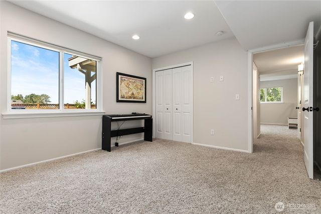 2316 36th, Bellingham, WA 98229