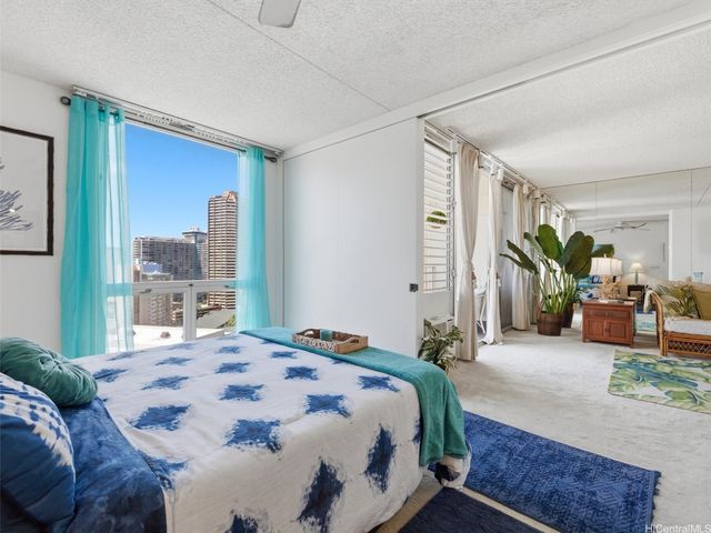 469 Ena Road 1901, Honolulu, HI 96815