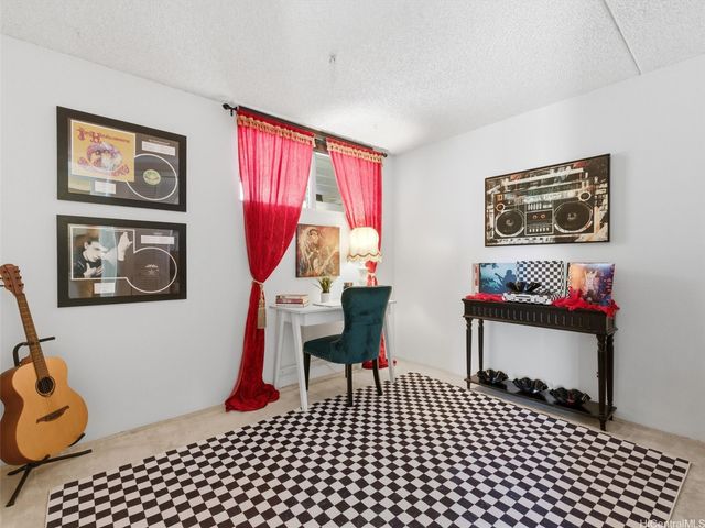 469 Ena Road 1901, Honolulu, HI 96815