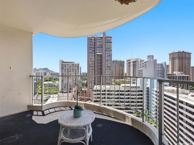 469 Ena Road 1901, Honolulu, HI 96815