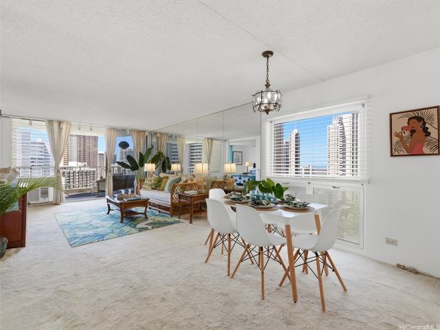 469 Ena Road 1901, Honolulu, HI 96815