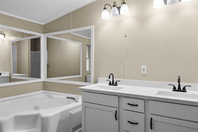 12902 Indian Ridge Drive, Dayton, TX 77535
