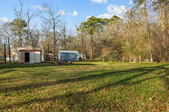 12902 Indian Ridge Drive, Dayton, TX 77535