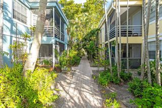 320 SE 10th Ave D, Pompano Beach, FL 33060