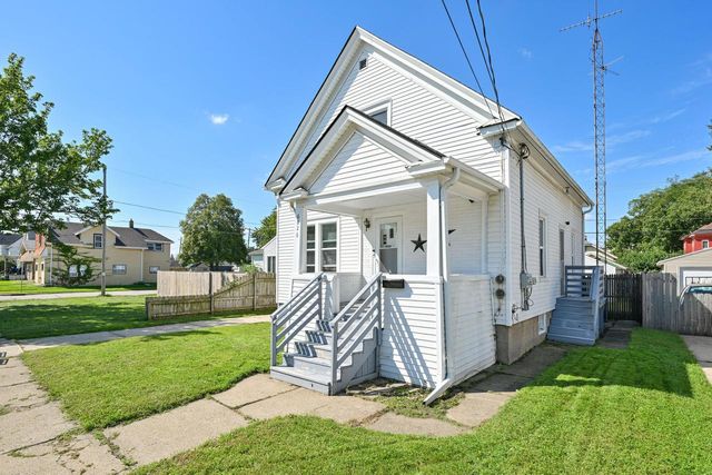 6826 26th AVENUE, Kenosha, WI 53143