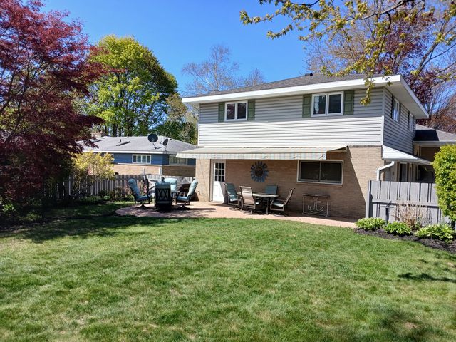 318 N Emily Street, Ludington, MI 49431