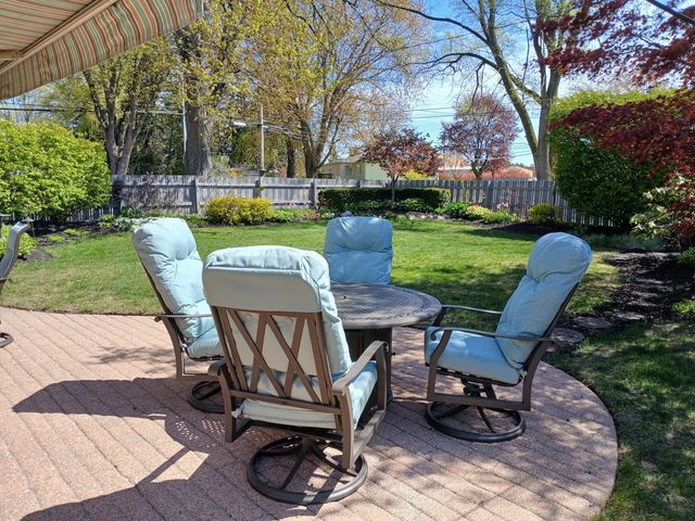 318 N Emily Street, Ludington, MI 49431