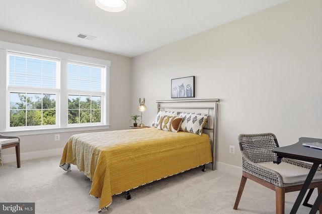 7026 RIDGE RD, Frederick, MD 21702