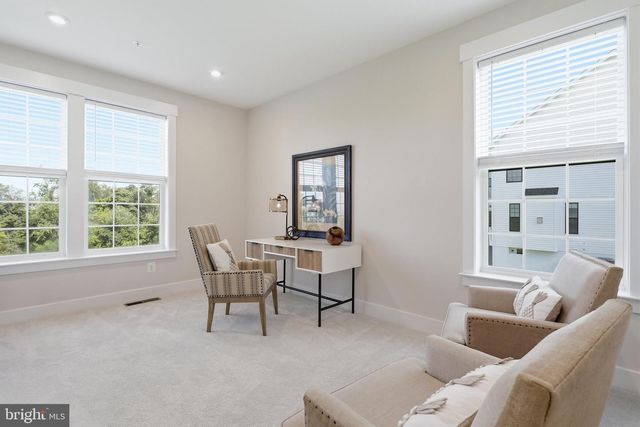 7026 RIDGE RD, Frederick, MD 21702