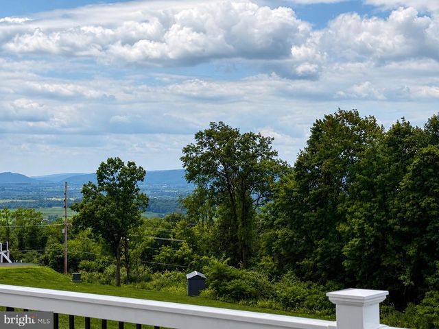 7026 RIDGE RD, Frederick, MD 21702