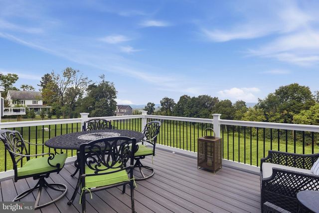 7026 RIDGE RD, Frederick, MD 21702