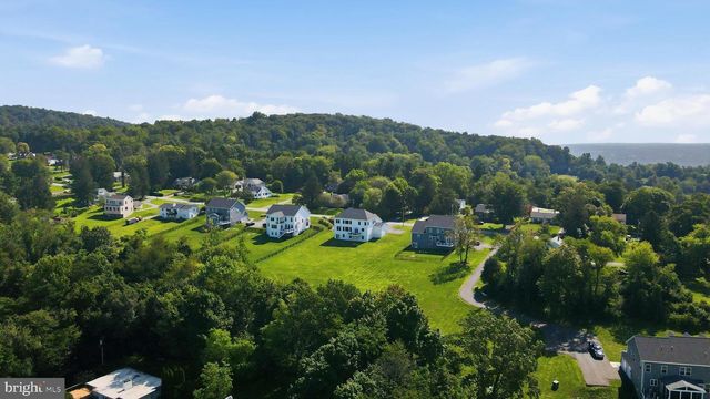 7026 RIDGE RD, Frederick, MD 21702