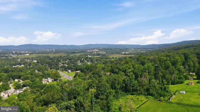 7026 RIDGE RD, Frederick, MD 21702