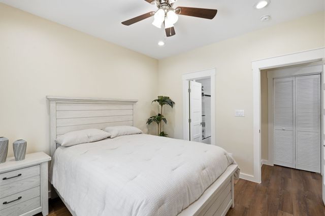 10637 Dunaway Drive, Dallas, TX 75228