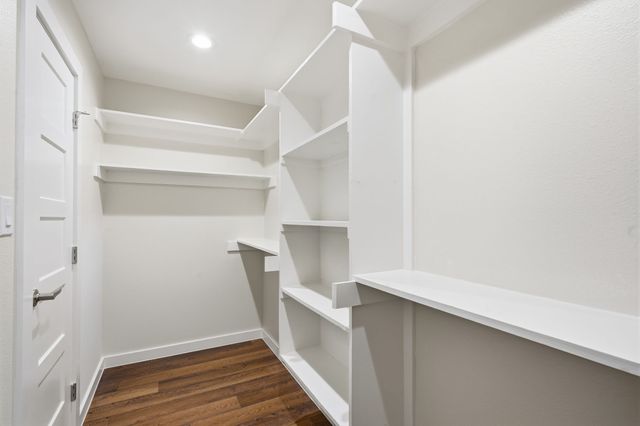 10637 Dunaway Drive, Dallas, TX 75228