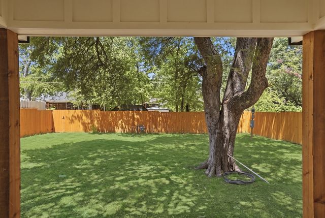 10637 Dunaway Drive, Dallas, TX 75228