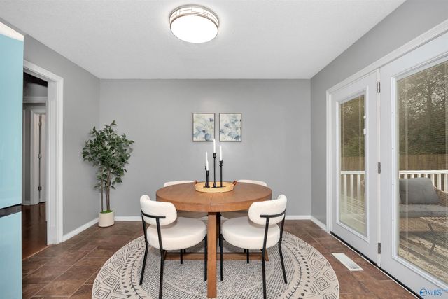 222 Mary Jo Isom Lane, Arab, AL 35016