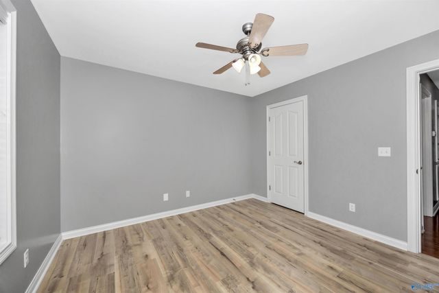 222 Mary Jo Isom Lane, Arab, AL 35016