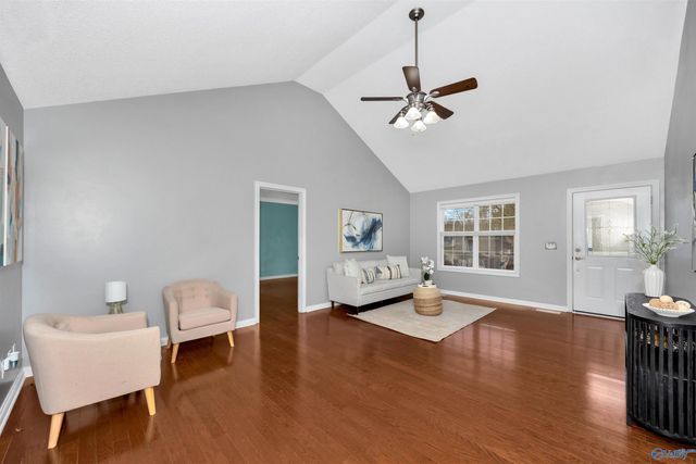 222 Mary Jo Isom Lane, Arab, AL 35016