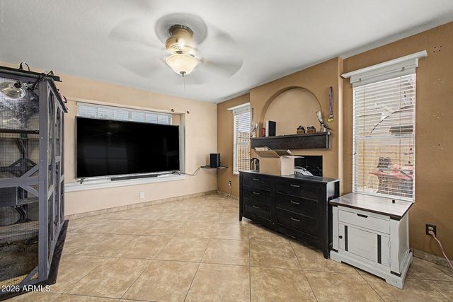6207 W MAUI Lane, Glendale, AZ 85306