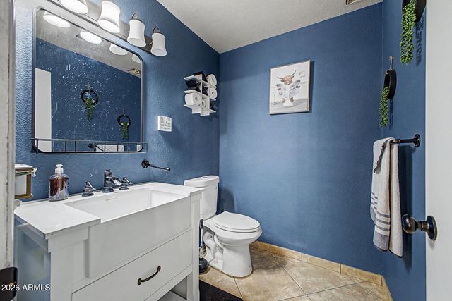 6207 W MAUI Lane, Glendale, AZ 85306
