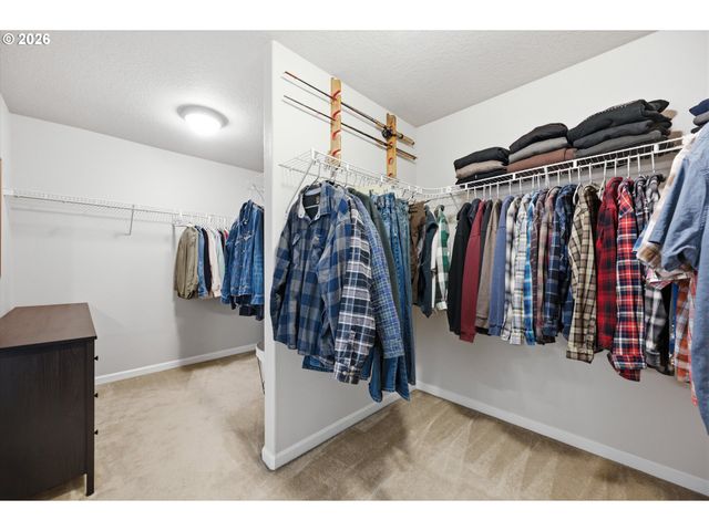 16418 TRAIL VIEW Dr, Oregon City, OR 97045