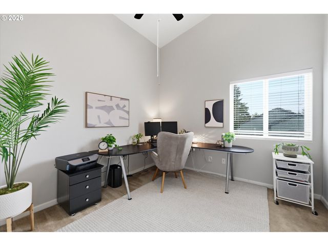 16418 TRAIL VIEW Dr, Oregon City, OR 97045