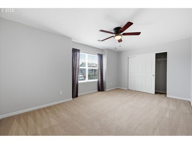16418 TRAIL VIEW Dr, Oregon City, OR 97045