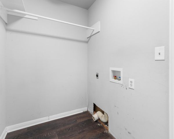 2404 Marguerite Street, Bay City, TX 77414