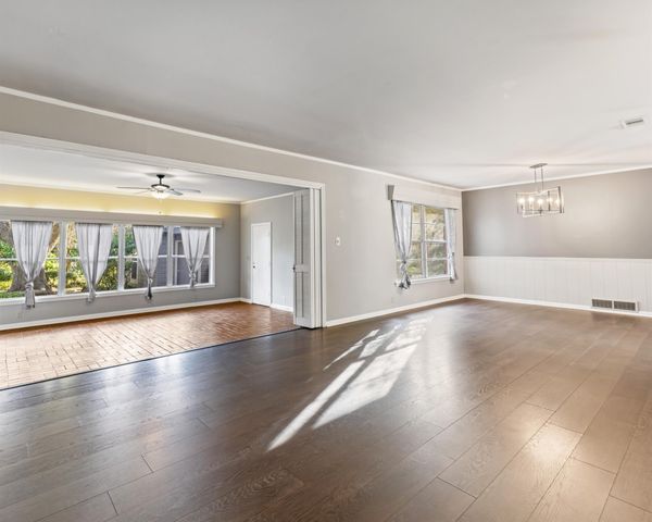 2404 Marguerite Street, Bay City, TX 77414