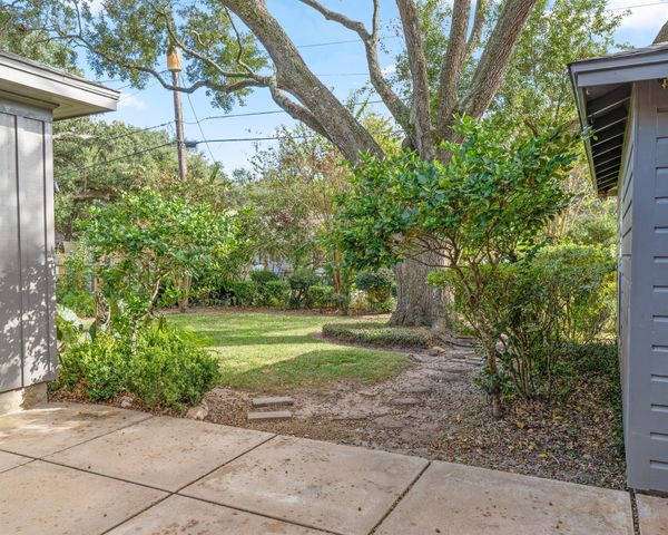 2404 Marguerite Street, Bay City, TX 77414