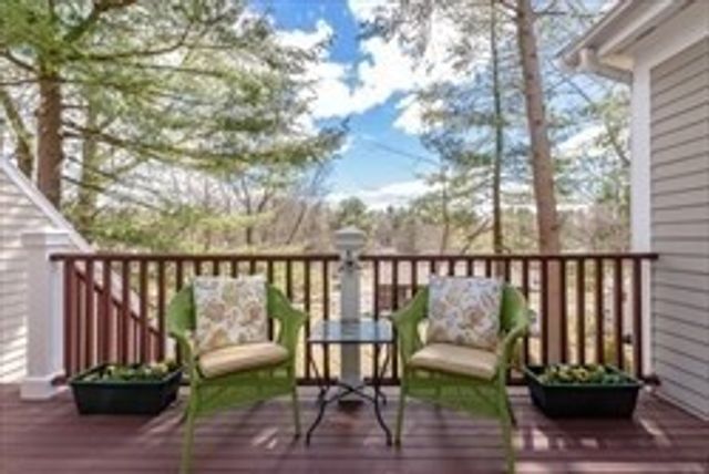 410 Salem St 811, Wakefield, MA 01880