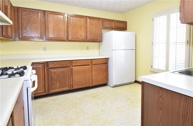 2390 Stirring SW Court, Marietta, GA 30064