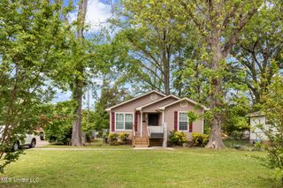 2003 N Lamar Street, Jackson, MS 39202