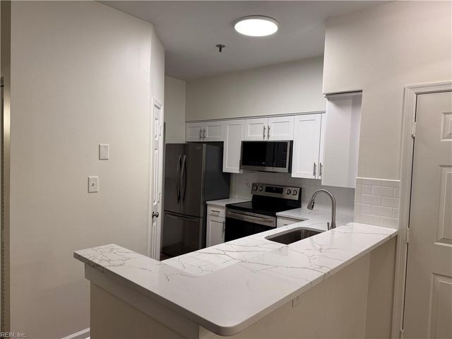 300 Yarmouth ST # 312, Norfolk, VA 23510