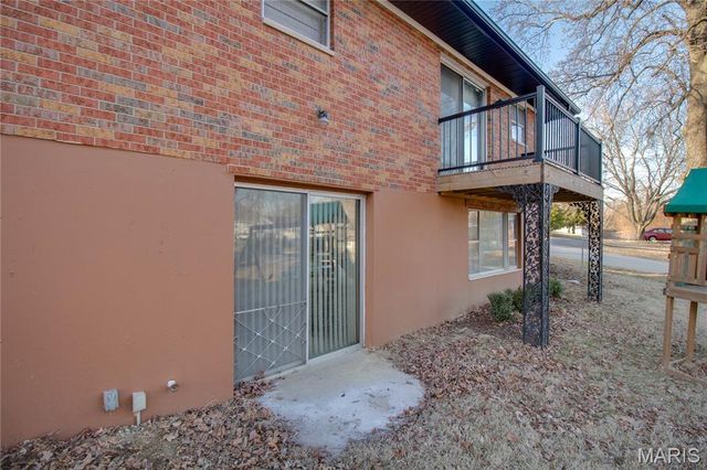 2 Chapel Court, Collinsville, IL 62234