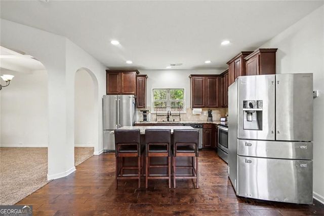 767 Effendi Place, Fairburn, GA 30213