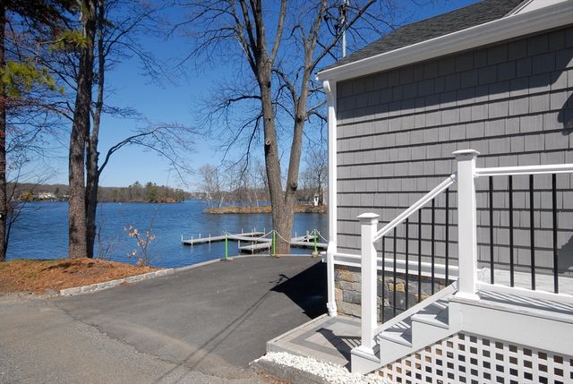 36 Canna Dr, Shrewsbury, MA 01545