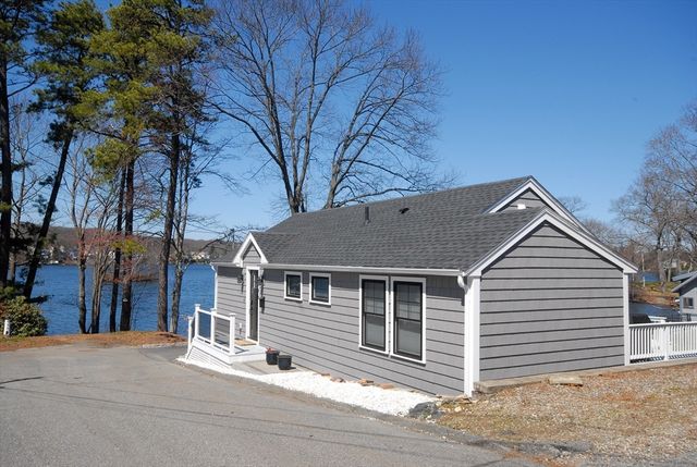 36 Canna Dr, Shrewsbury, MA 01545