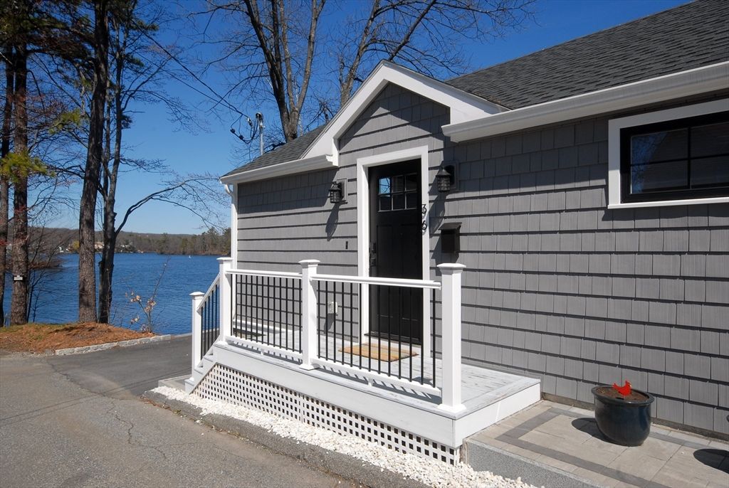 36 Canna Dr, Shrewsbury, MA 01545