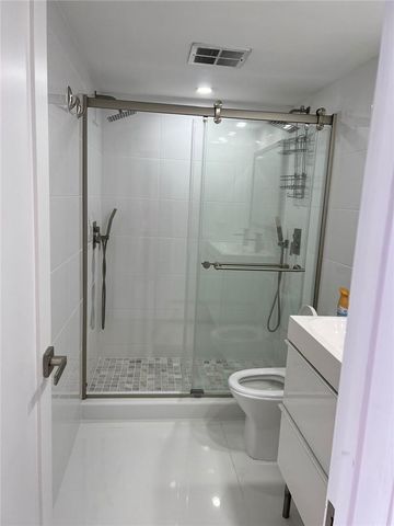 625 Antioch Avenue 107, Fort Lauderdale, FL 33304