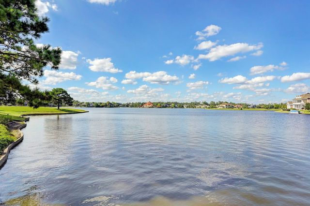 30 E Rafters Row, The Woodlands, TX 77380