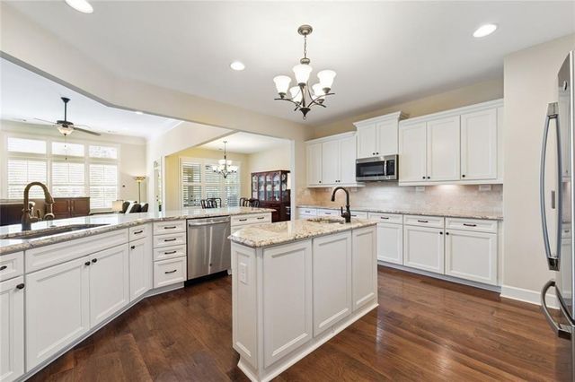 3638 Cresswind Parkway, Gainesville, GA 30504