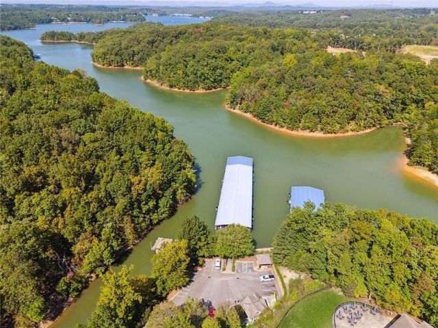 3638 Cresswind Parkway, Gainesville, GA 30504