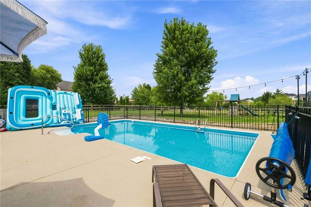 1707 Rock Rose Court, Turtlecreek Twp, OH 45036