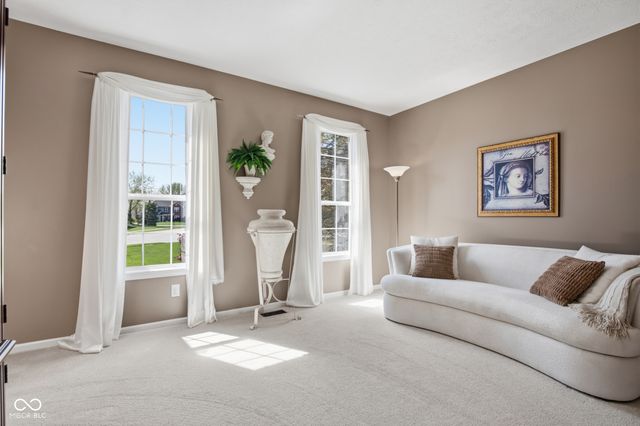 7410 Giroud Drive, Indianapolis, IN 46259