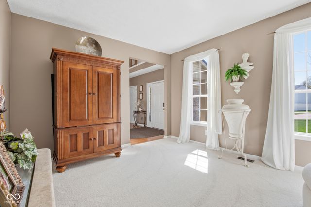 7410 Giroud Drive, Indianapolis, IN 46259