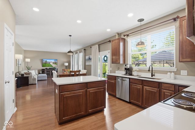 7410 Giroud Drive, Indianapolis, IN 46259